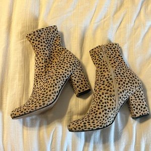 Steve Madden. Size 8 leopard print booties.